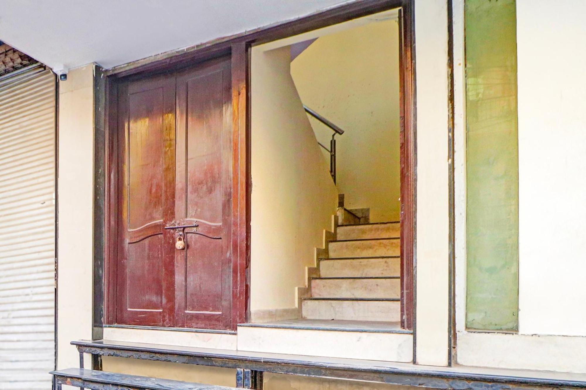 Hotel O Mansarover Inn Yeni Delhi Dış mekan fotoğraf